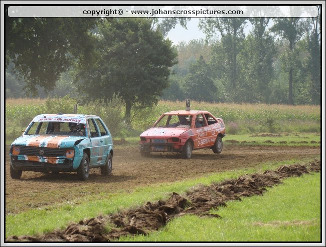 2009HAA-S-100.JPG