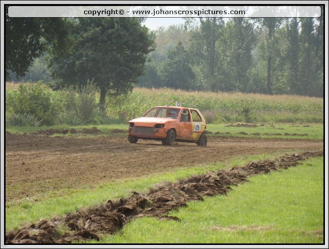 2009HAA-S-101.JPG