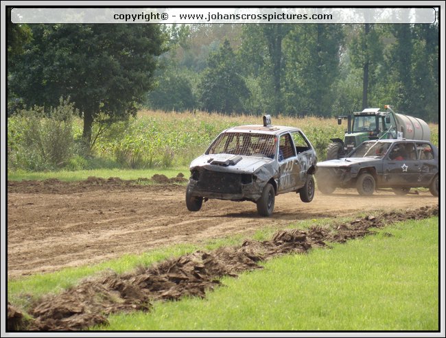 2009HAA-S-214.JPG