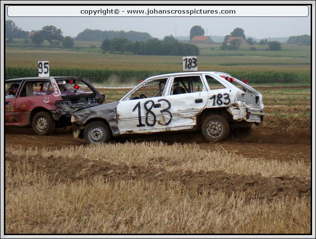 2009SCH-S-116.JPG