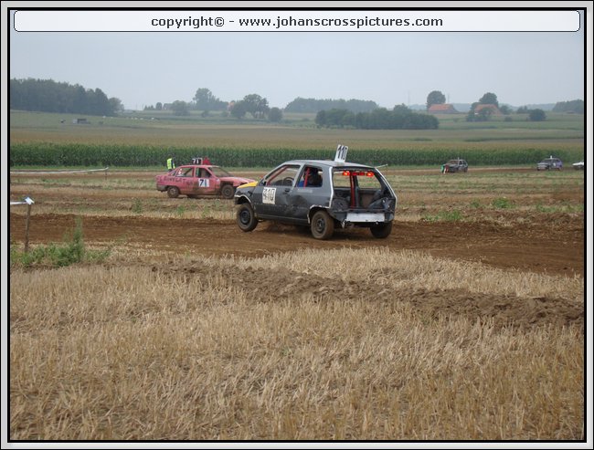 2009SCH-S-142.JPG