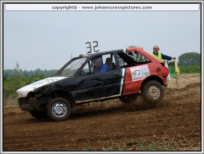 2009SCH-S-207.JPG