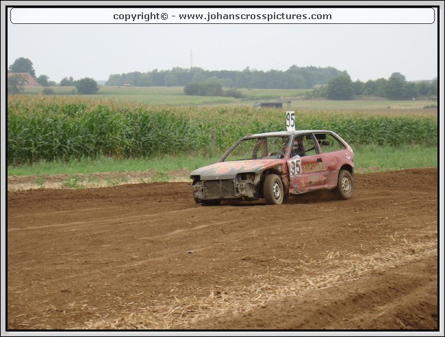 2009SCH-S-210.JPG