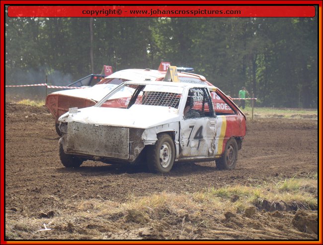 2009TIE-A-142.JPG