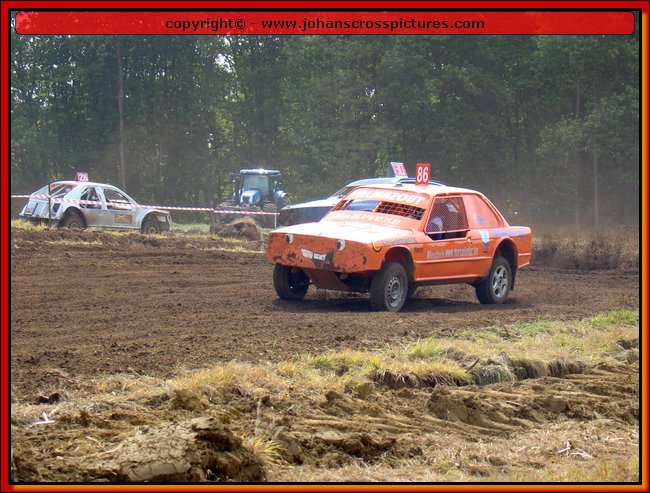 2009TIE-A-146.JPG