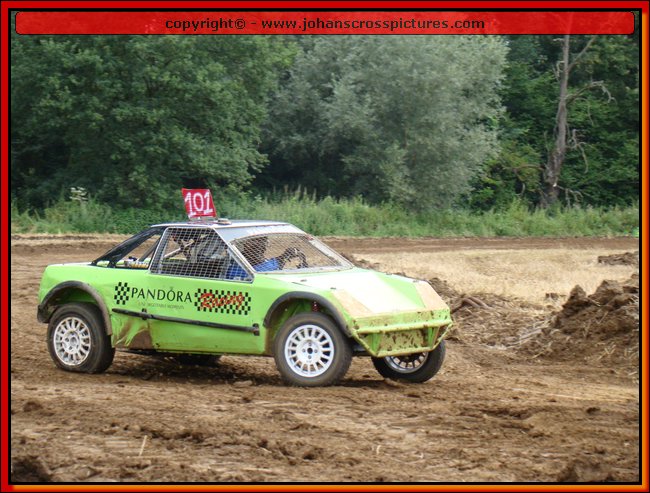 2010HAA-A-203.JPG