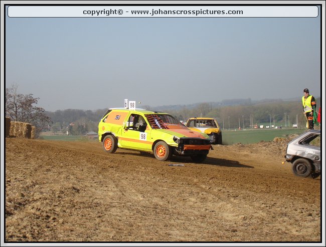 2010HOE-S-101.JPG