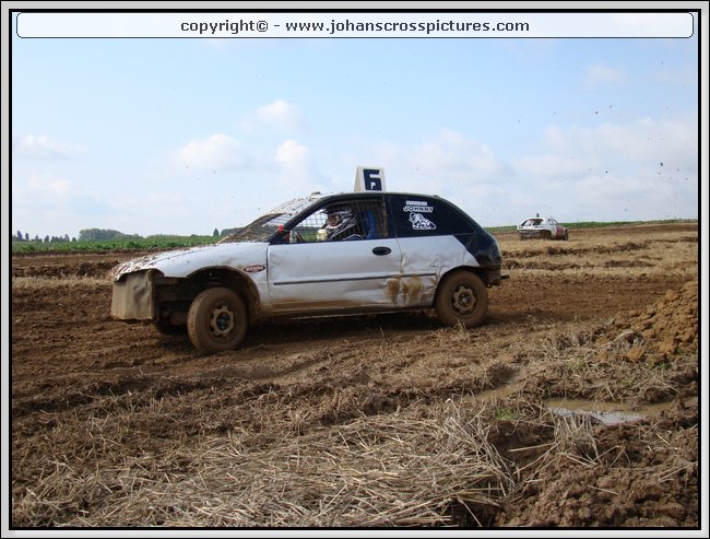 2010LEE-S-095.JPG