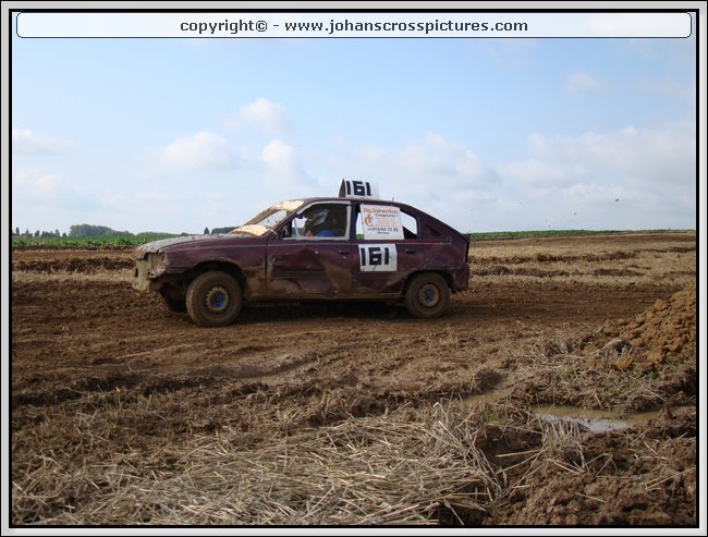 2010LEE-S-097.JPG