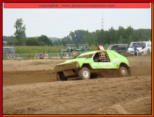 2010ROO-A-065.JPG