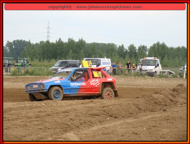 2010ROO-A-066.JPG