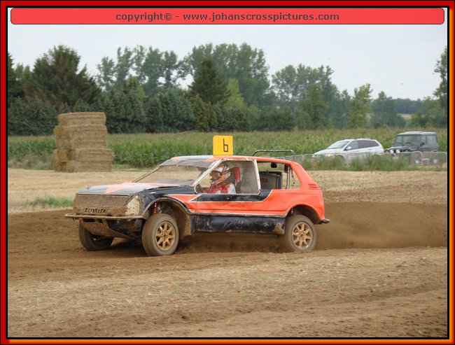 2010ROO-A-078.JPG