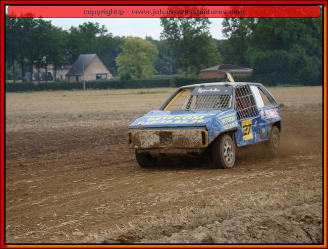 2010ROO-A-100.JPG