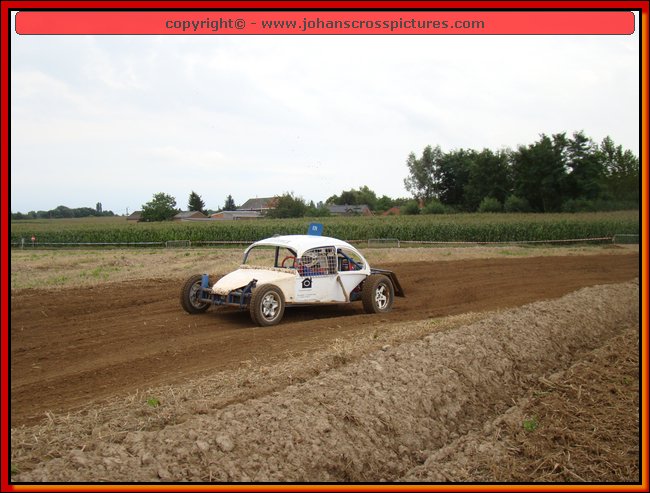 2010ROO-A-127.JPG