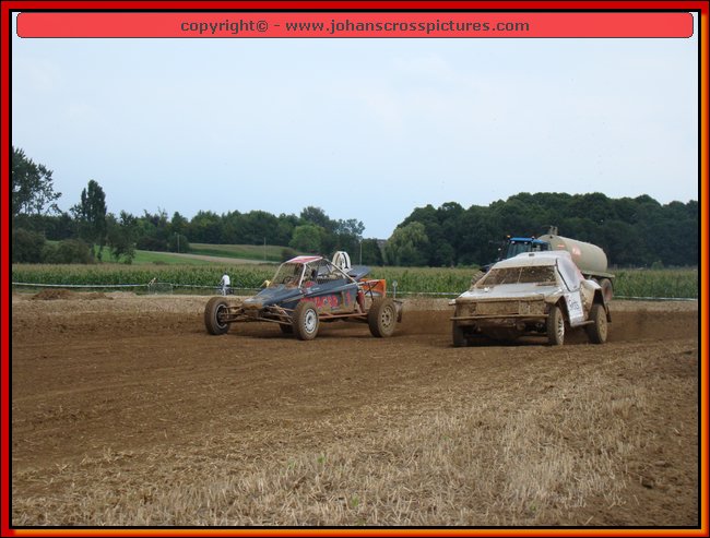 2010ROO-A-142.JPG