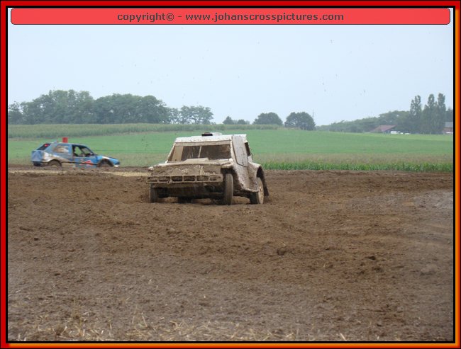 2010SCH-A-147.JPG