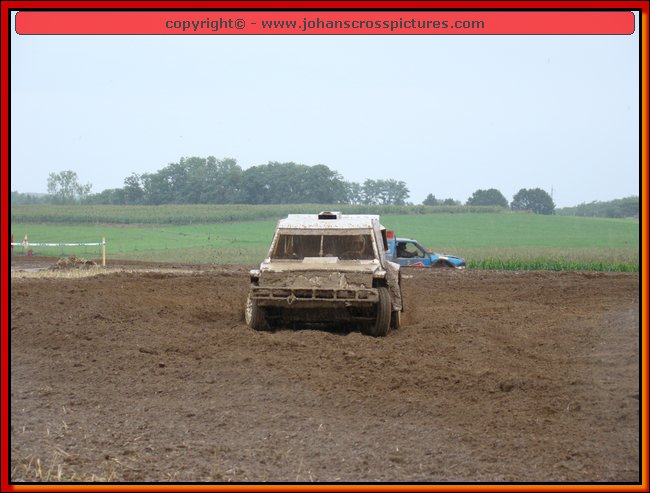 2010SCH-A-148.JPG