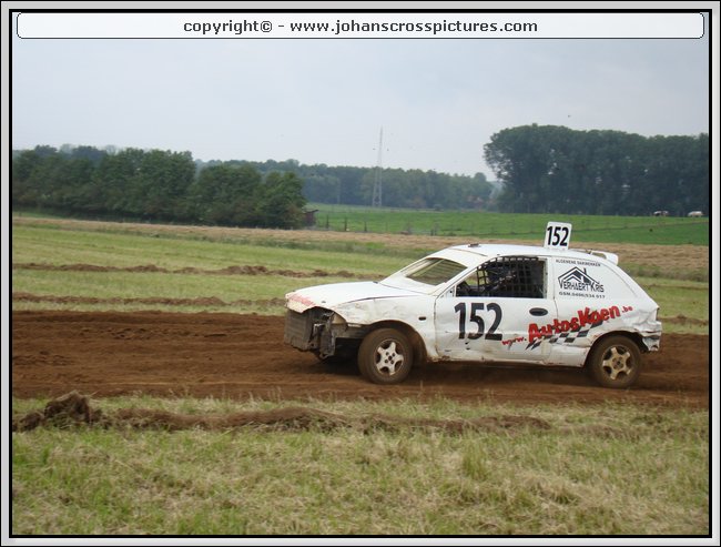 2010SCH-S-109.JPG