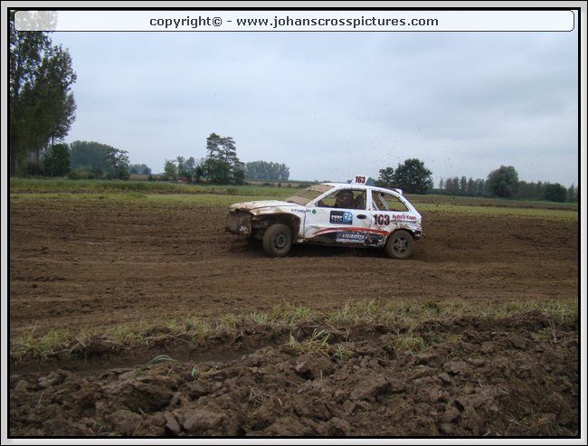 2010ZOU-SSP-150.JPG