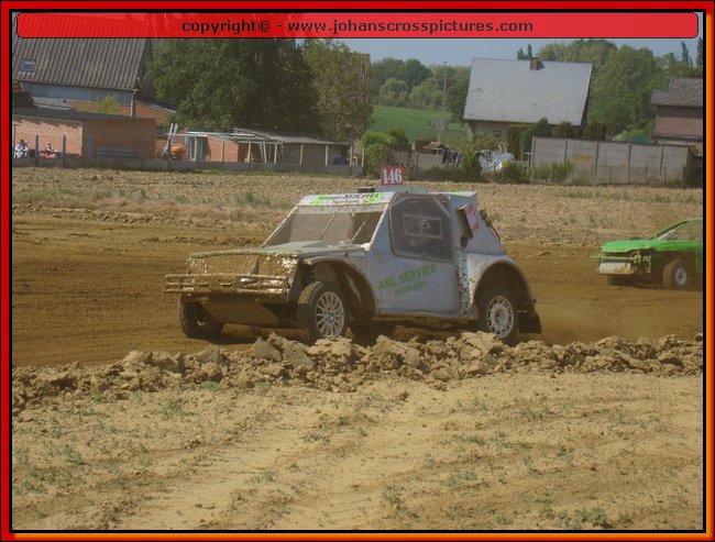 2011BEK-AX-069.JPG