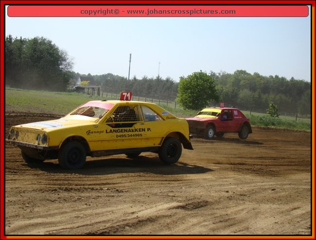 2011BEK-AX-083.JPG