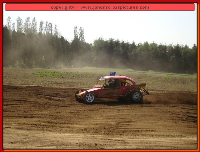 2011BEK-AX-085.JPG