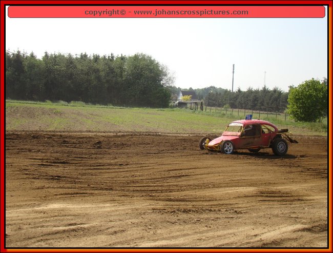 2011BEK-AX-094.JPG