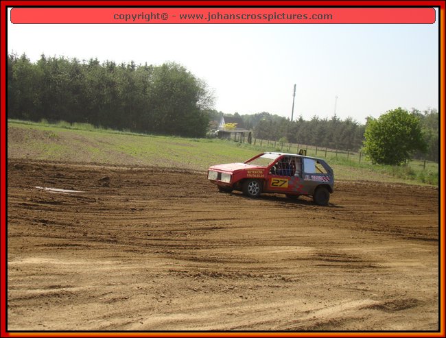 2011BEK-AX-097.JPG
