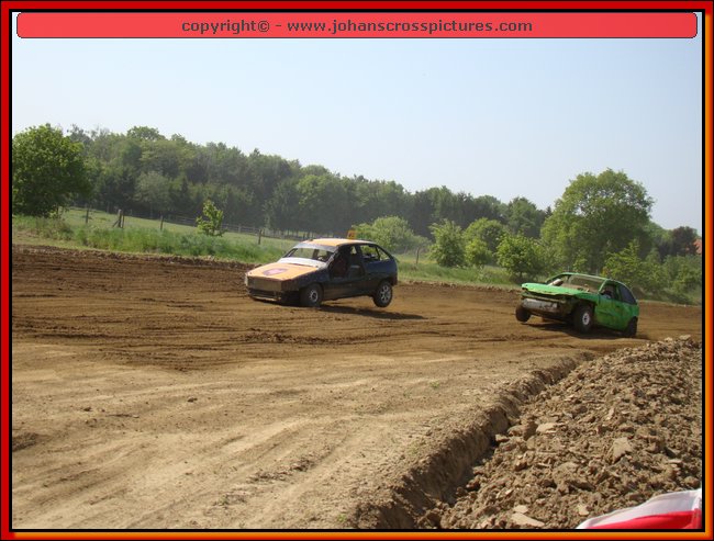 2011BEK-AX-101.JPG