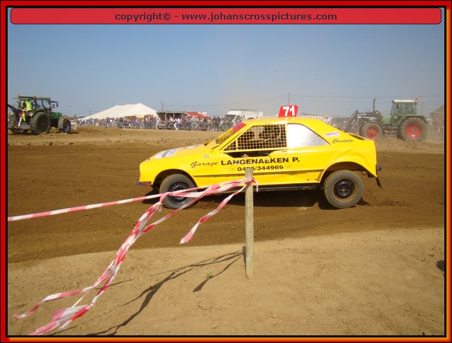 2011BEK-AX-118.JPG