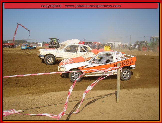 2011BEK-AX-119.JPG