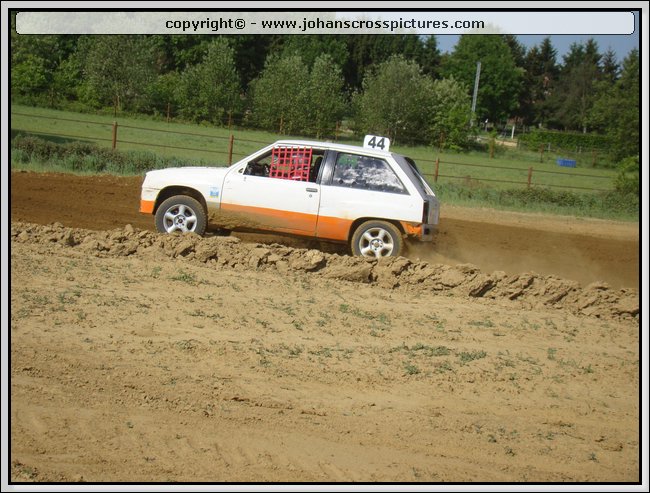 2011BEK-S-098.JPG