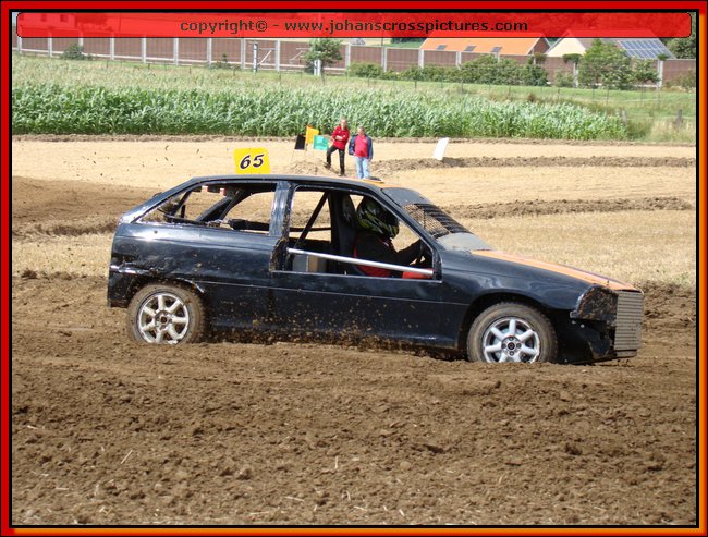 2011BIE-A-131.JPG
