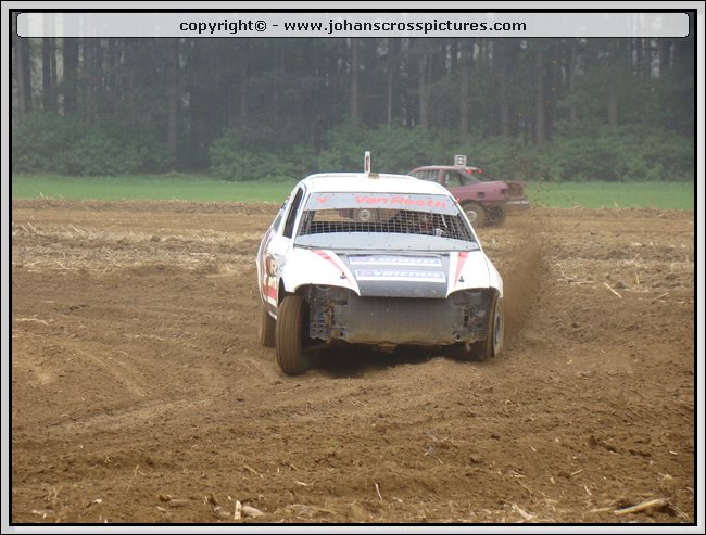 2011HOU-S-106.JPG
