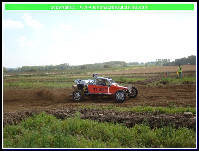 2011LEE-SA-099.JPG