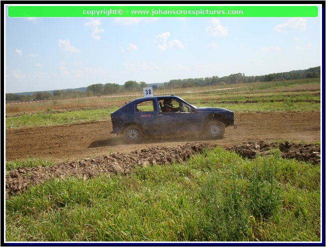 2011LEE-SA-111.JPG