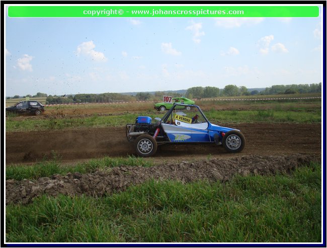 2011LEE-SA-113.JPG