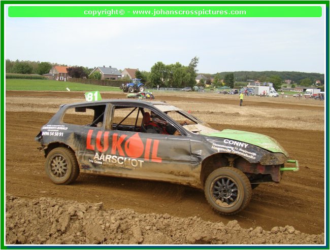 2011SJW-SP-203.JPG