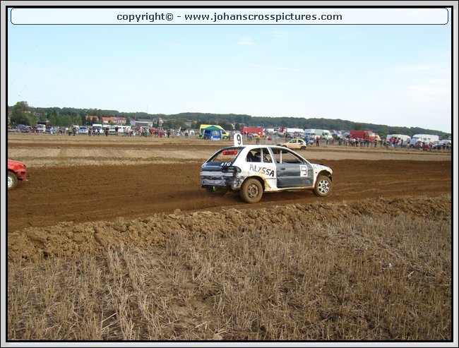 2011SJW-S-142.JPG