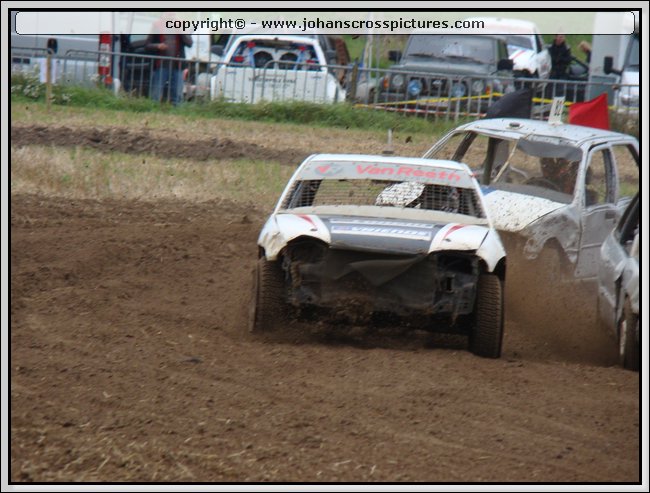 2011SMH-S-158.JPG