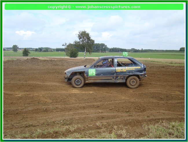 2011SCH-SP-101.JPG