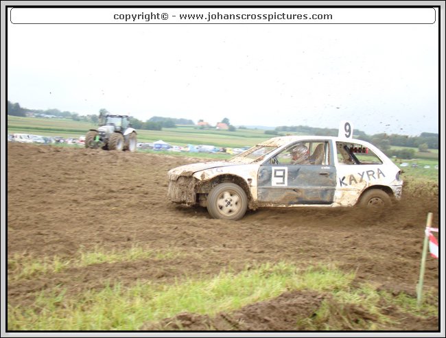 2011SCH-S-098.JPG