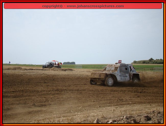 2012LAN-A-062.JPG