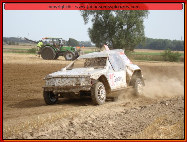 2012LAN-A-155.JPG