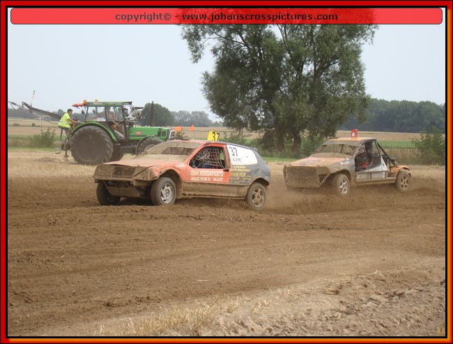 2012LAN-A-181.JPG