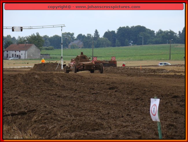 2012ROO-A-108.JPG