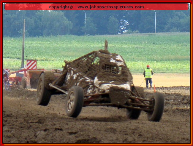 2012ROO-A-112.JPG