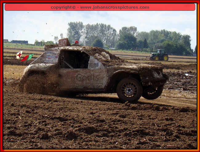 2012ROO-A-163.JPG