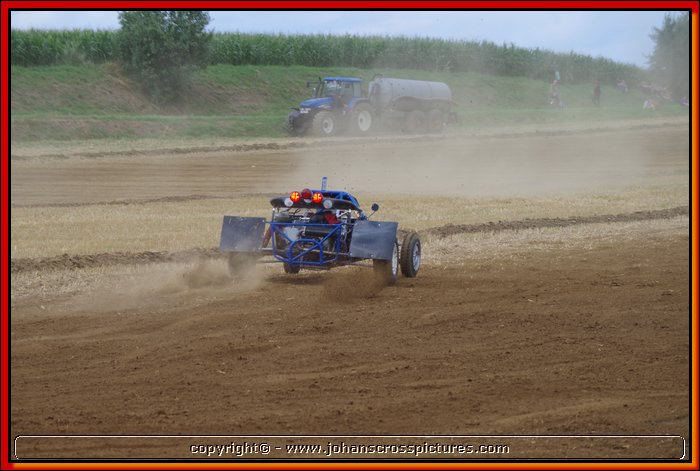 2013SCH-AX-123.JPG