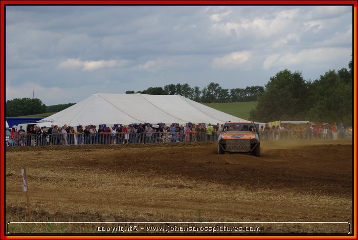 2013SCH-AX-125.JPG